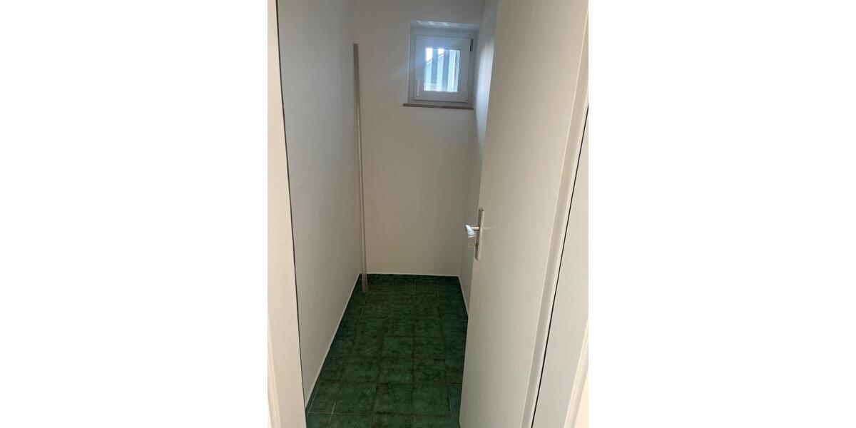 Etagenwohnung Kressbronn am Bodensee - 3.5 Zimmer, 104 m&sup2;, 1.450&euro; | Angebot:25642670