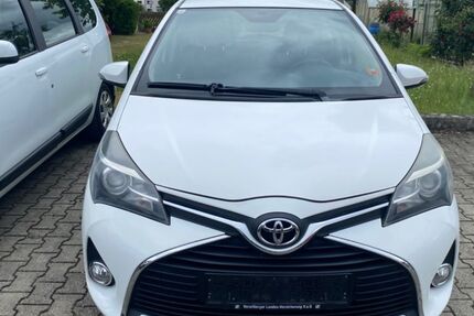 Toyota Yaris 122.000 km 5.600 &euro; Baienfurt 88255