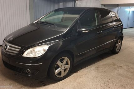 Mercedes-Benz B 200 241.000 km 2.499 &euro; Tettnang 88069