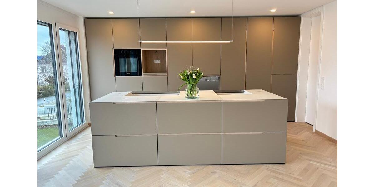 Hochparterre Überlingen - 3.5 Zimmer, 127 m&sup2;, 2.390&euro; | Angebot:25312630