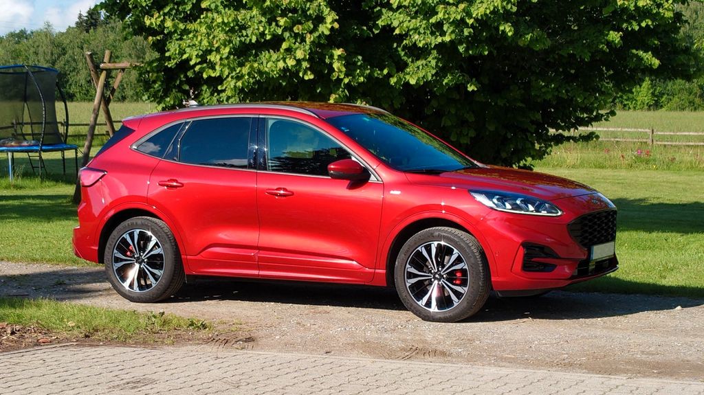 Ford Kuga 90.000 km 24.490 &euro; Deggenhausertal 88693