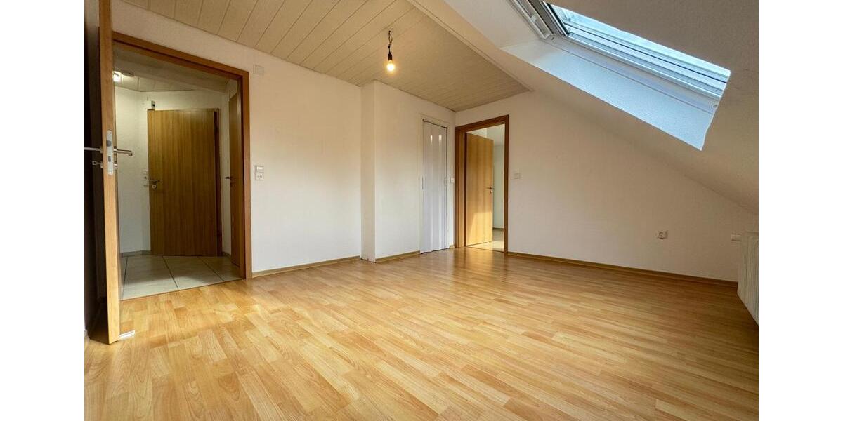 Dachgeschoßwohnung Uhldingen-Mühlhofen Mühlhofen - 3 Zimmer, 55 m&sup2;, 780&euro; | Angebot:26656544
