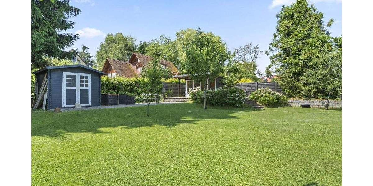 Einfamilienhaus Konstanz Allmannsdorf - 9 Zimmer, 349 m&sup2;, 3.290.000&euro; | Angebot:25675613