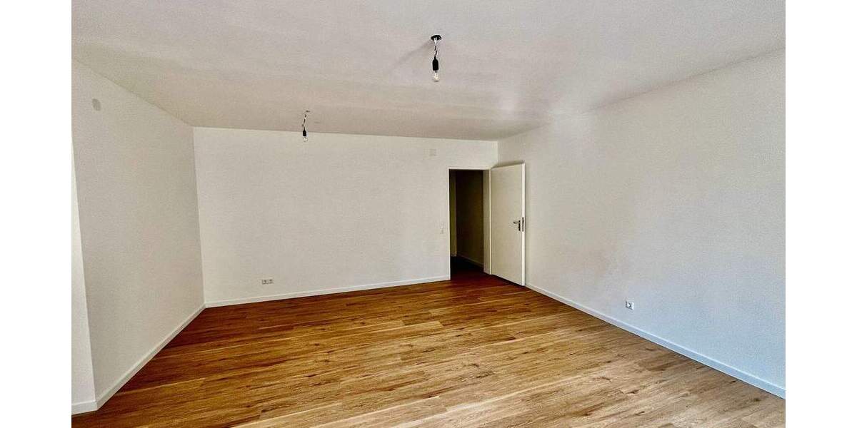Etagenwohnung Meersburg - 2 Zimmer, 64 m&sup2;, 295.000&euro; | Angebot:25695280