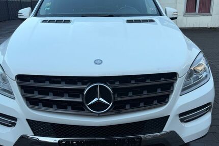 Mercedes-Benz ML 250 272.000 km 12.990 &euro; Meckenbeuren 88074