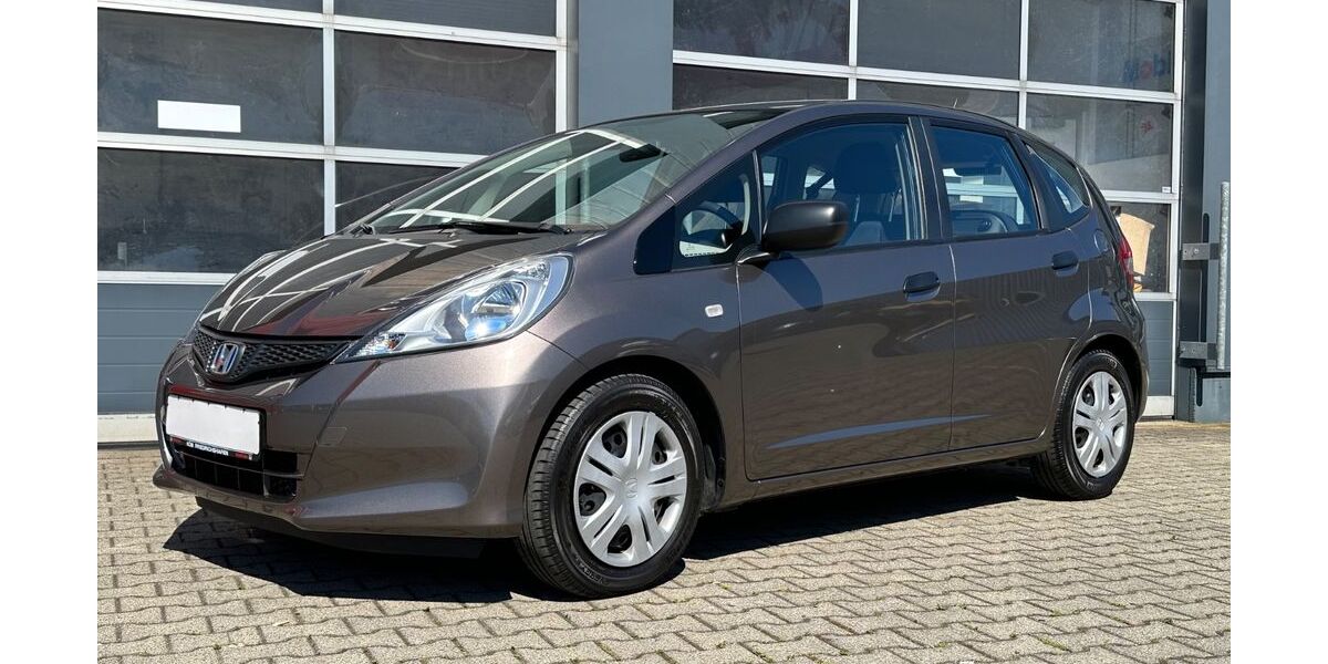 Honda Jazz 36.750 km 8.890 &euro; Friedrichshafen 88046