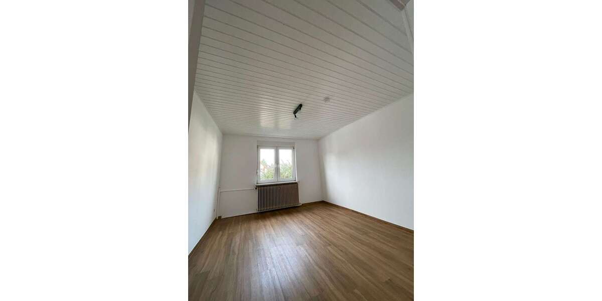 Etagenwohnung Friedrichshafen - 4 Zimmer, 108 m&sup2;, 1.700&euro; | Angebot:24618732
