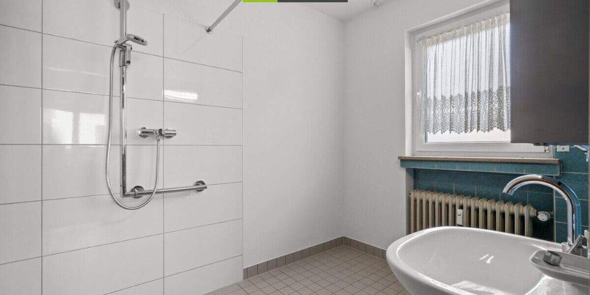 Mehrfamilienhaus, Wohnhaus Ravensburg Südstadt - 8 Zimmer, 200 m&sup2;, 1.500.000&euro; | Angebot:25693579