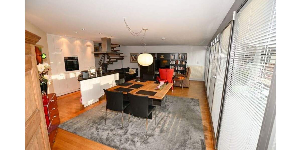 Etagenwohnung Ravensburg Innenstadt - 3 Zimmer, 107 m&sup2;, 690.000&euro; | Angebot:25663682