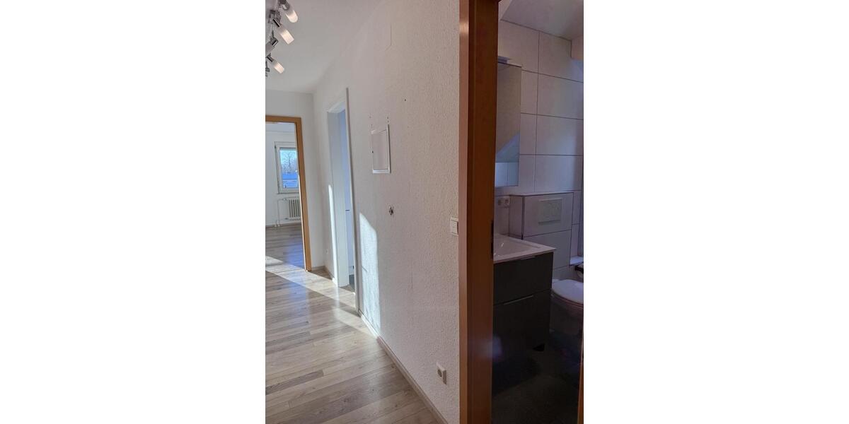 Etagenwohnung Friedrichshafen - 2.5 Zimmer, 63 m&sup2;, 800&euro; | Angebot:25407827