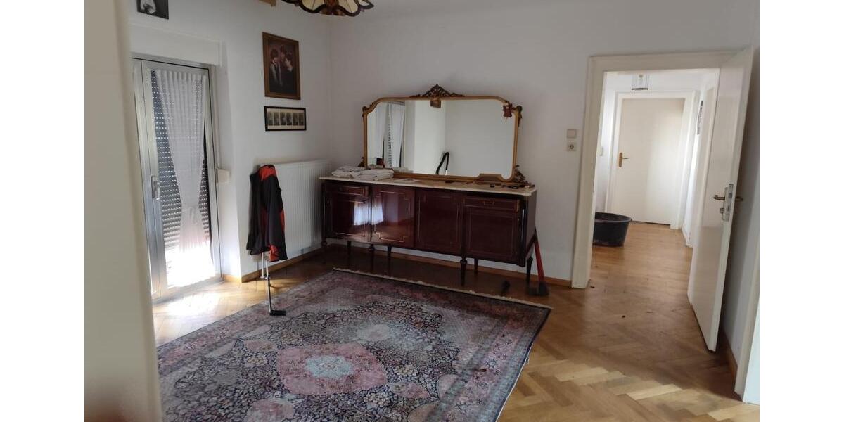 Mehrfamilienhaus, Wohnhaus Überlingen - 14 Zimmer, 326 m&sup2;, 299.000&euro; | Angebot:25219742