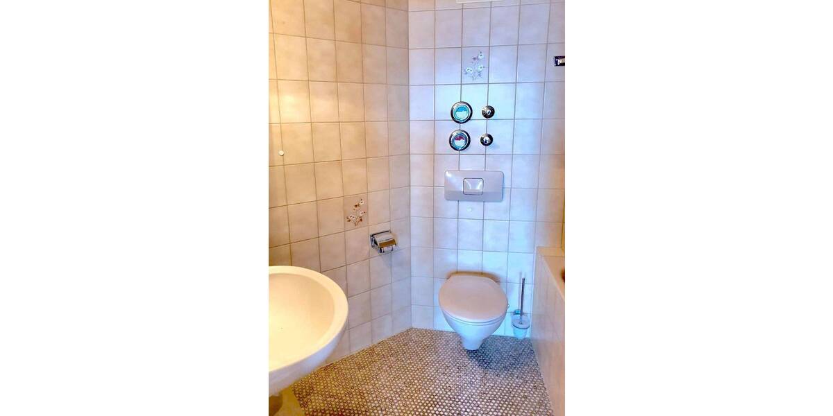 Etagenwohnung Konstanz Wallhausen - 2 Zimmer, 76 m&sup2;, 395.000&euro; | Angebot:26231140