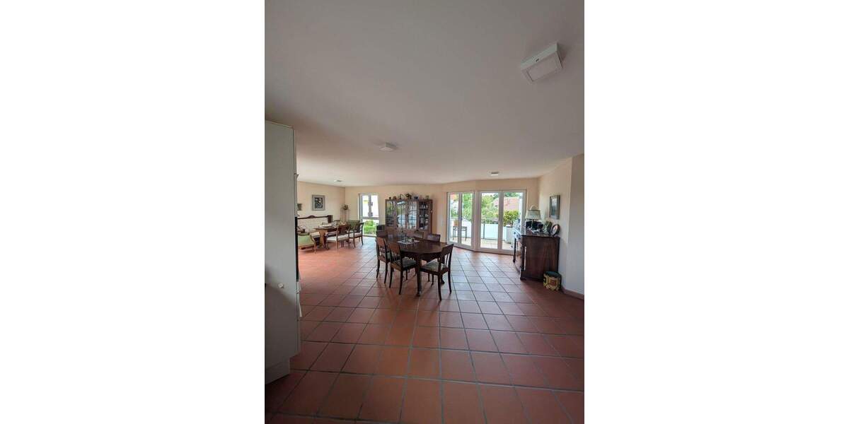 Etagenwohnung Kressbronn a. B. Kressbronn - 2 Zimmer, 81 m&sup2;, 525.000&euro; | Angebot:25659105