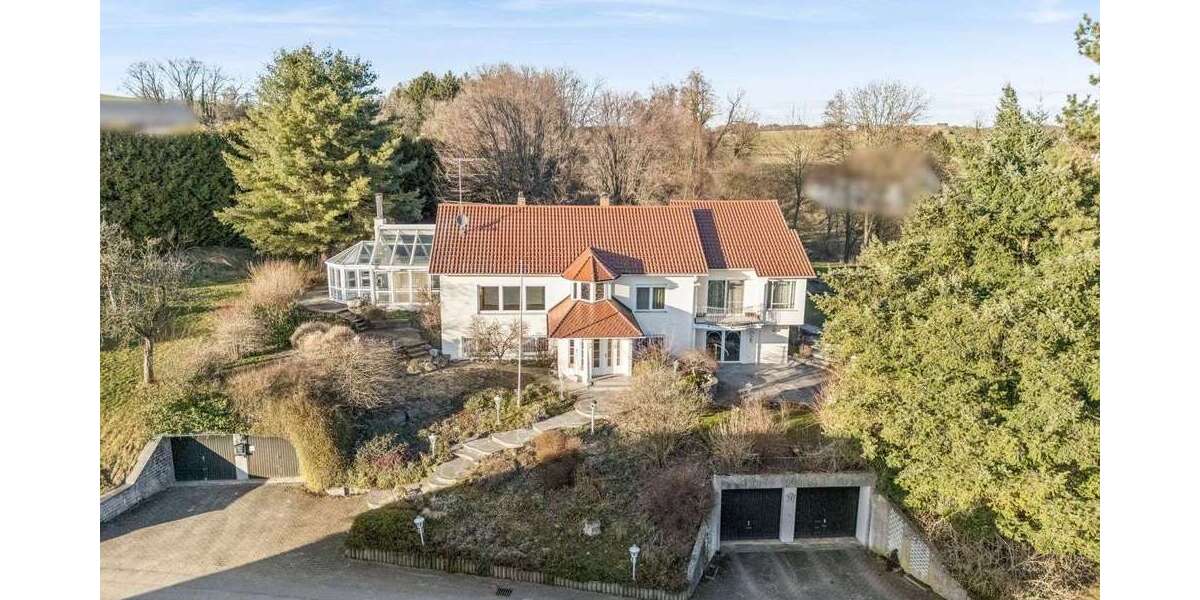 Einfamilienhaus Bergatreute - 10 Zimmer, 299 m&sup2;, 995.000&euro; | Angebot:25380478