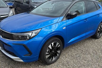 Opel Grandland (X) 52.500 km 21.749 &euro; Salem-Beuren 88682