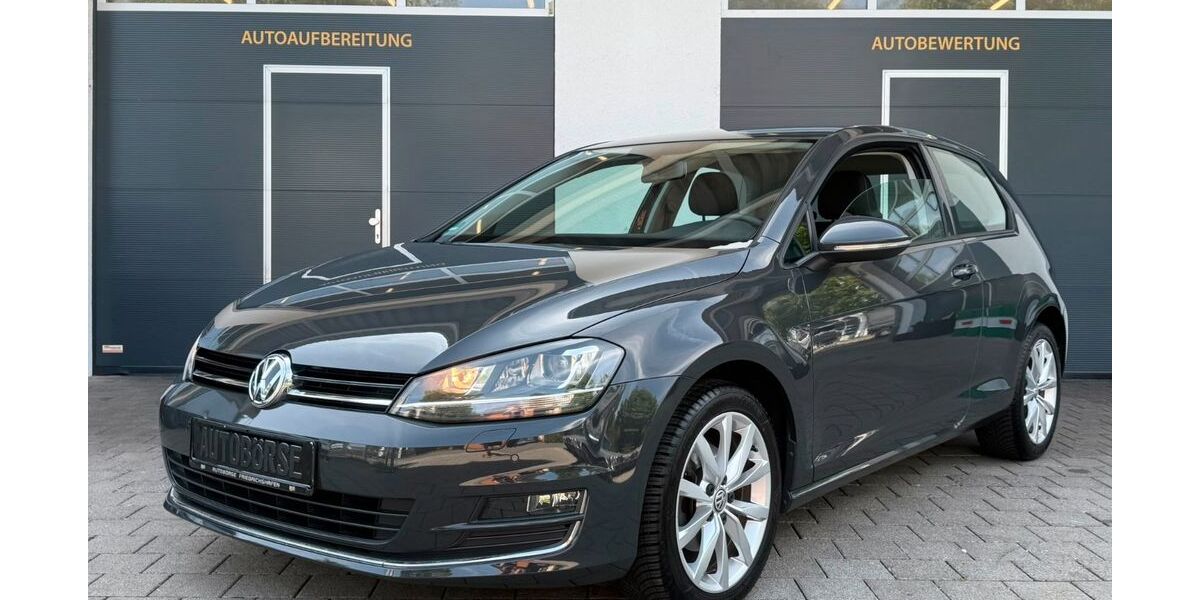 VW Golf 129.000 km 8.900 &euro; Friedrichshafen 88045