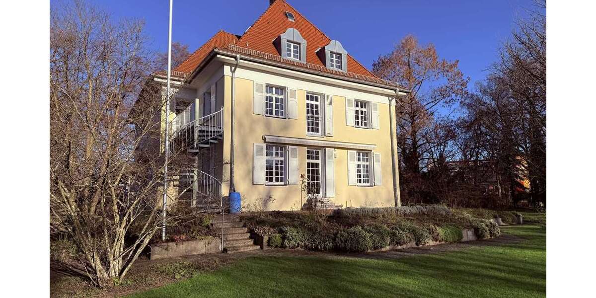 Einfamilienhaus Baienfurt - 15.5 Zimmer, 440 m&sup2;, 1.795.000&euro; | Angebot:25150570