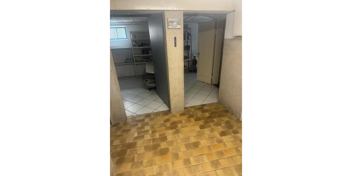 Mehrfamilienhaus, Wohnhaus Friedrichshafen Allmannsweiler - 10 Zimmer, 270 m&sup2;, 849.000&euro; | Angebot:25843664