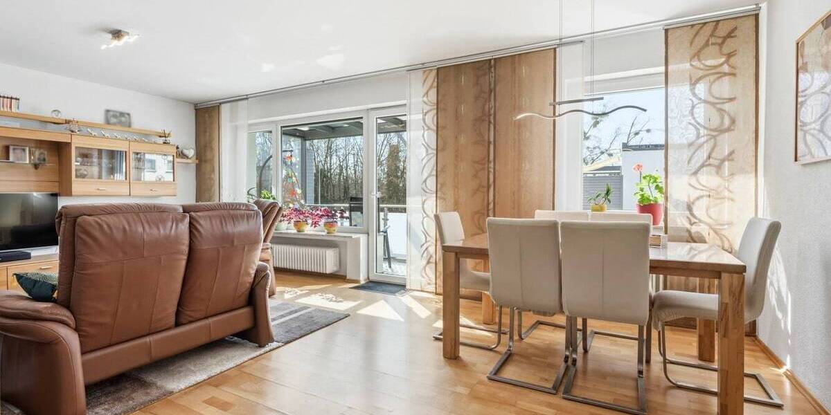 Etagenwohnung Friedrichshafen Allmannsweiler - 4 Zimmer, 92 m&sup2;, 350.000&euro; | Angebot:25996452