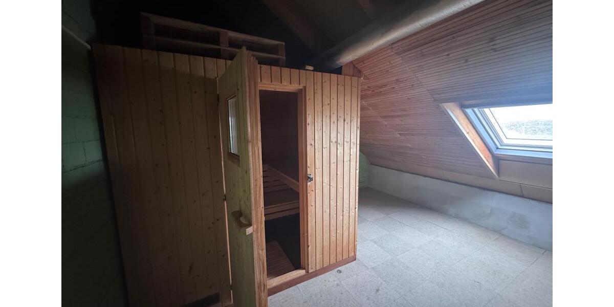 Dachgeschoßwohnung Immenstaad am Bodensee - 2.5 Zimmer, 98 m&sup2;, 1.390&euro; | Angebot:26517744