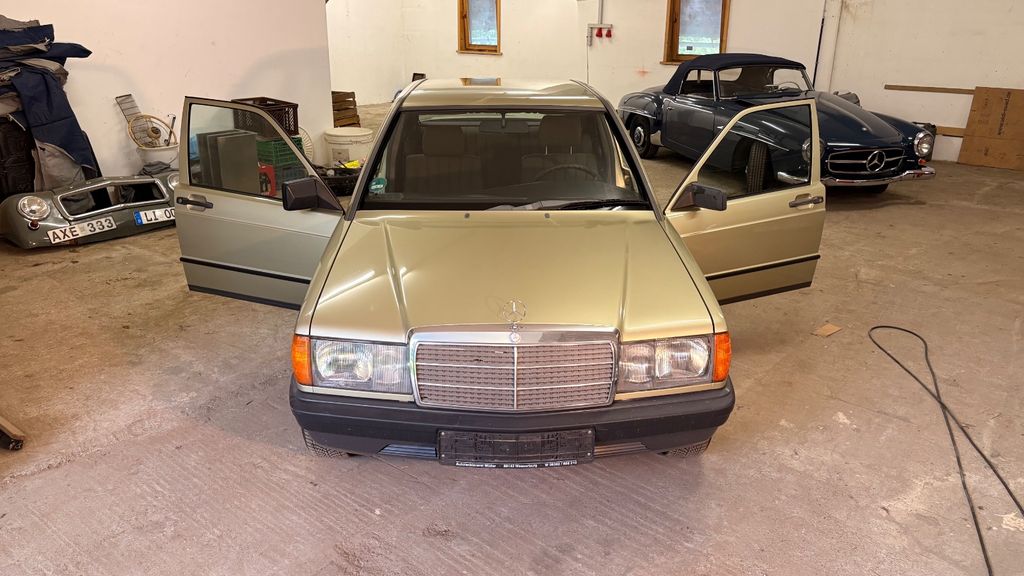 Mercedes-Benz 190 132.000 km 7.500 &euro; Weißensberg 88138