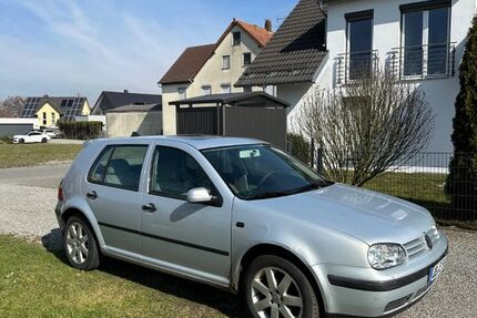 VW Golf 201.400 km 700 &euro; Baindt 88255