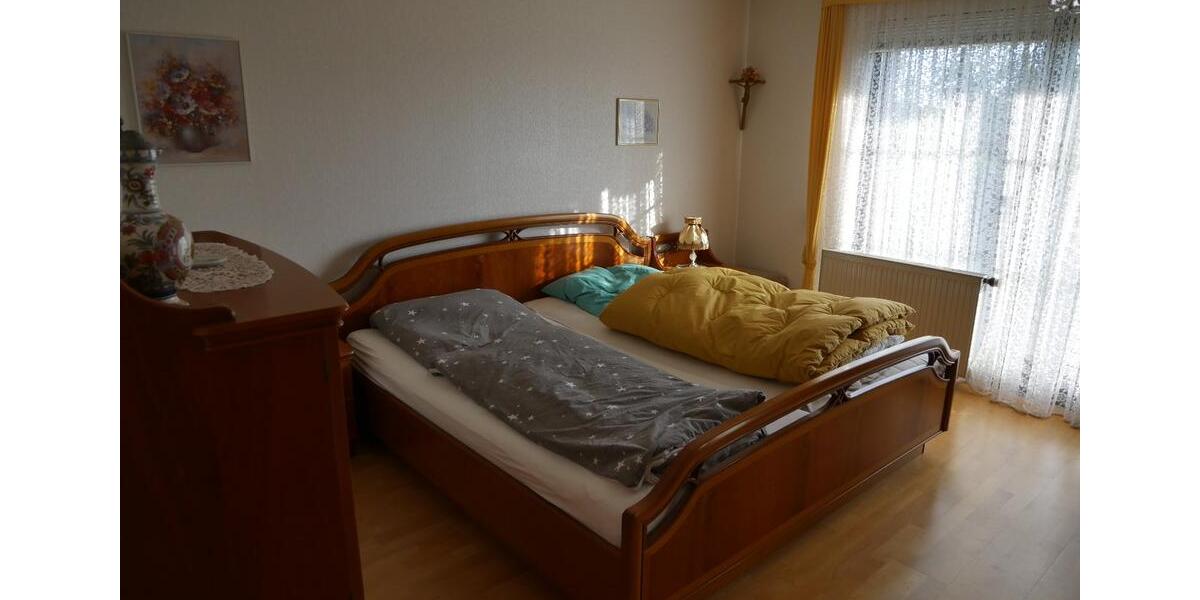 Einfamilienhaus Konstanz Konstanz-Fürstenberg - 7 Zimmer, 161 m&sup2;, 1.700&euro; | Angebot:26491024