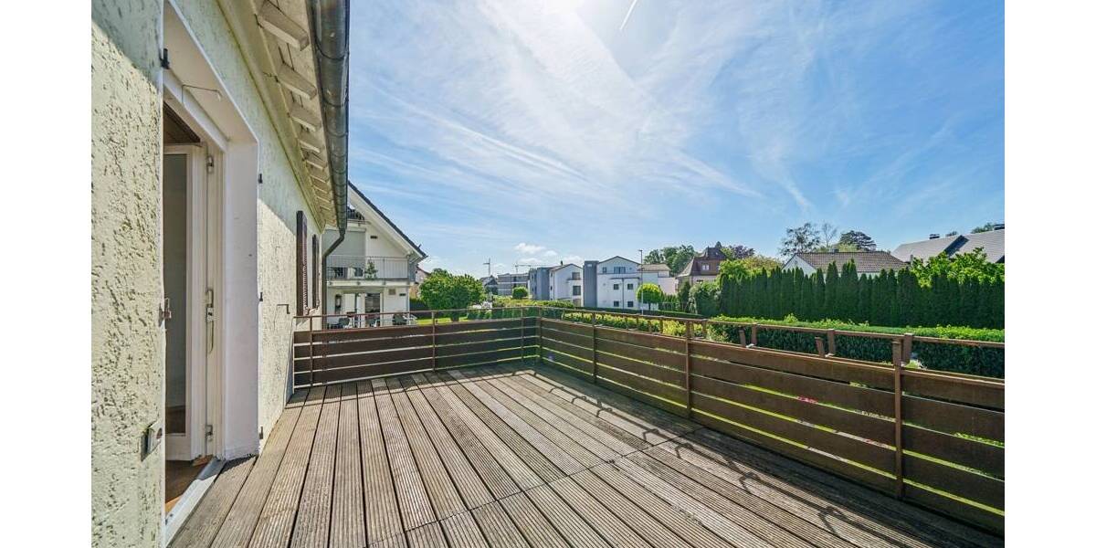 Mehrfamilienhaus, Wohnhaus Friedrichshafen / Fischbach Bodensee Fischbach - 9 Zimmer, 208 m&sup2;, 845.000&euro; | Angebot:26740654