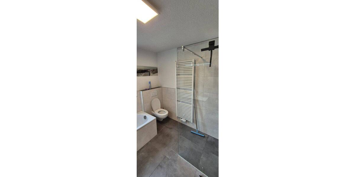 Etagenwohnung Konstanz Petershausen - 4 Zimmer, 90 m&sup2;, 1.950&euro; | Angebot:26886228