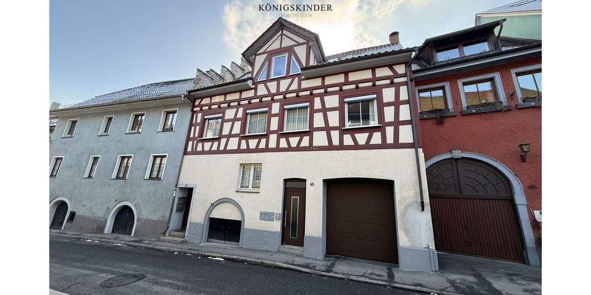 Mehrfamilienhaus, Wohnhaus Überlingen - 9 Zimmer, 200 m&sup2;, 998.000&euro; | Angebot:25673310