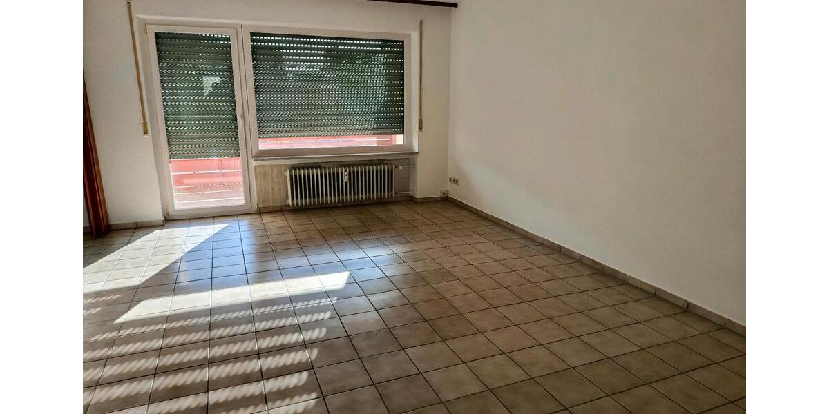 Etagenwohnung Immenstaad am Bodensee - 3.5 Zimmer, 87 m&sup2;, 1.200&euro; | Angebot:25174527