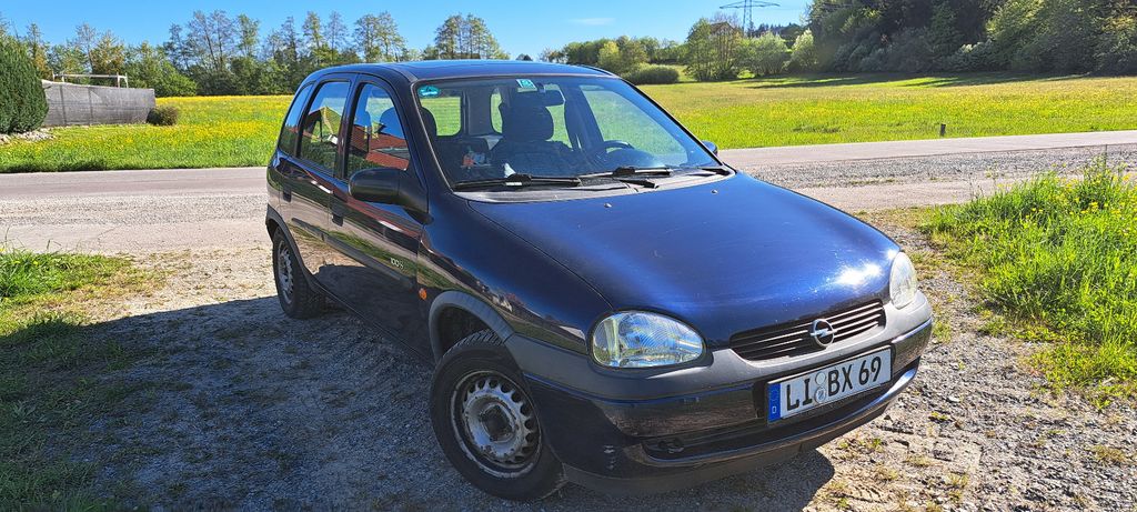 Opel Corsa 96.280 km 1.190 &euro; Lindau 88131
