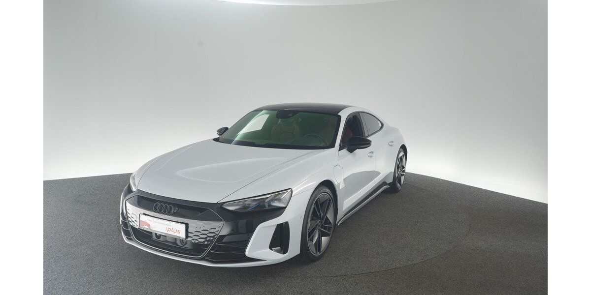 Audi e-tron GT 38.300 km 51.810 &euro; Überlingen 88662