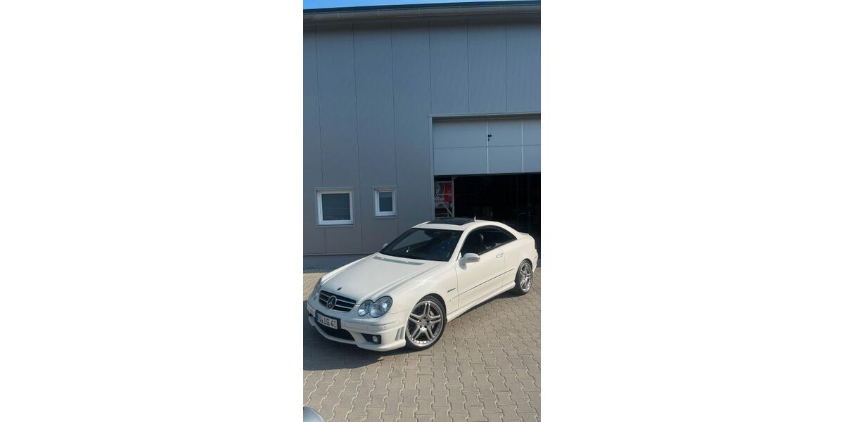Mercedes-Benz CLK 63 AMG 71.000 km 32.499 &euro; Ravensburg 88213