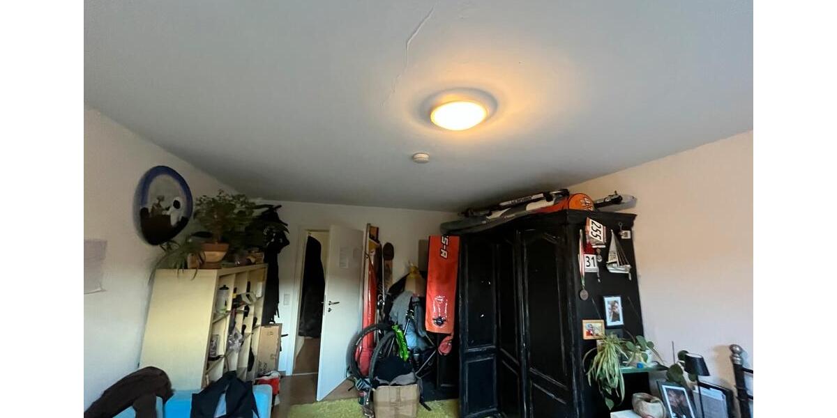 Etagenwohnung Konstanz Allmannsdorf - 16 Zimmer, 72 m&sup2;, 400&euro; | Angebot:25900849