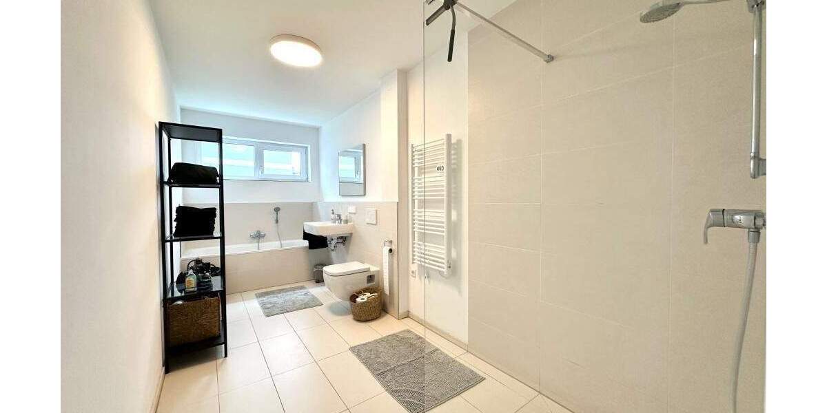 Terrassenwohnung Kressbronn am Bodensee Kressbronn - 3 Zimmer, 108 m&sup2;, 1.400&euro; | Angebot:25927153