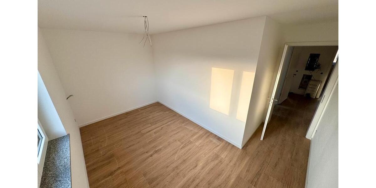 Dachgeschoßwohnung Bergatreute - 4 Zimmer, 112 m&sup2;, 1.456&euro; | Angebot:25806516