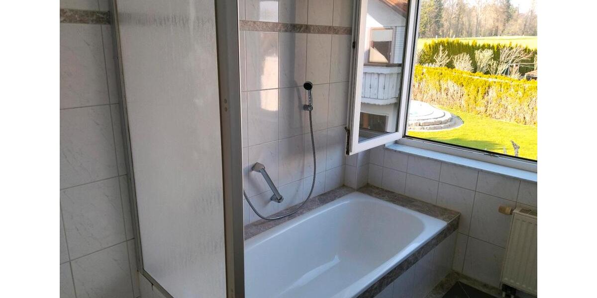 Etagenwohnung Wolpertswende - 3 Zimmer, 70 m&sup2;, 980&euro; | Angebot:26023534