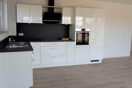 Wohnung Uhldingen-Mühlhofen Oberuhldingen - 4 Zimmer, 90 m&sup2;, 1.350&euro; | Angebot:25690365