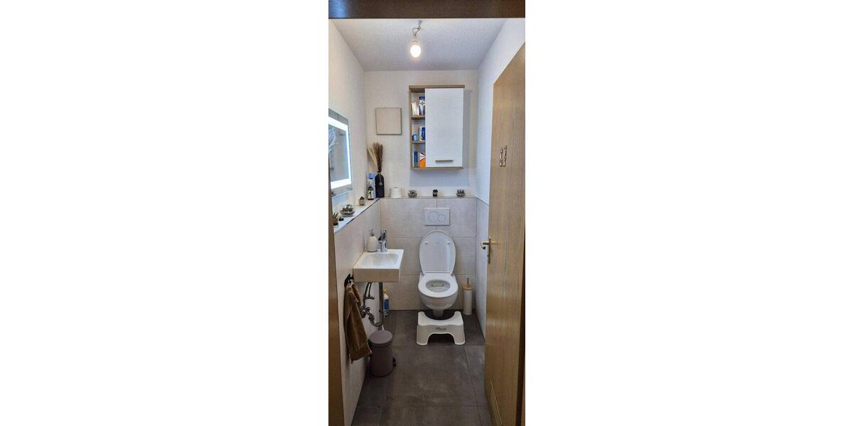 Etagenwohnung Konstanz Petershausen - 4 Zimmer, 90 m&sup2;, 1.950&euro; | Angebot:26886228