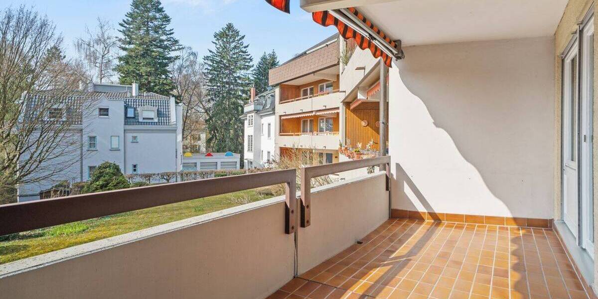 Etagenwohnung Konstanz Altstadt - 2 Zimmer, 74 m&sup2;, 365.000&euro; | Angebot:26055779