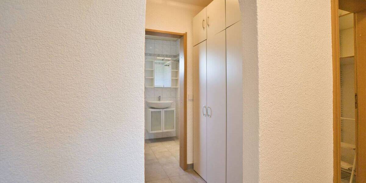 Etagenwohnung Ravensburg Weißenau - 4 Zimmer, 87 m&sup2;, 299.000&euro; | Angebot:26797701