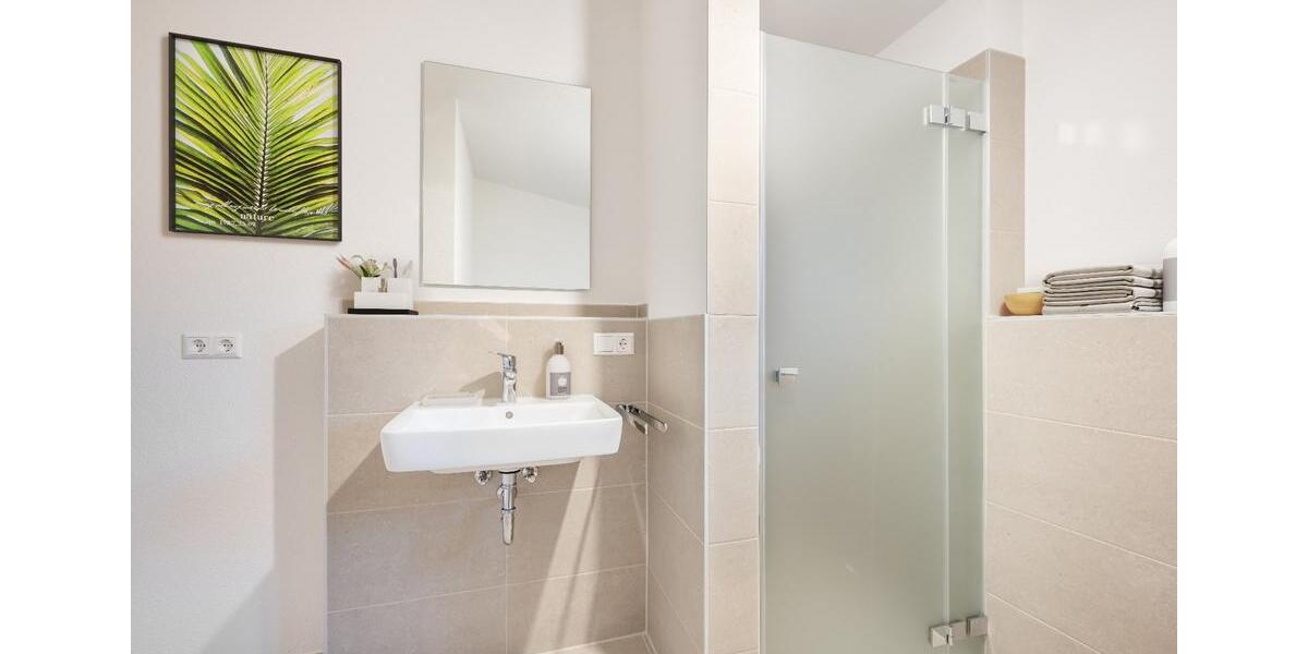 Dachgeschoßwohnung Markdorf - 3 Zimmer, 102 m&sup2;, 1.718&euro; | Angebot:25613593