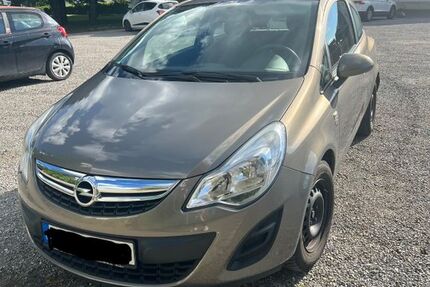 Opel Corsa 80.800 km 3.999 &euro; Friedrichshafen 88046