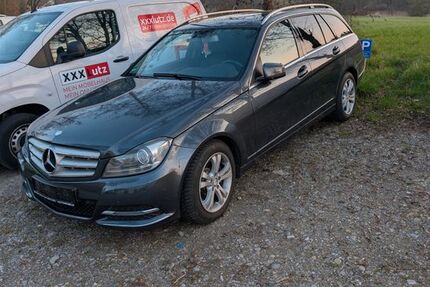 Mercedes-Benz C 250 296.000 km 4.300 &euro; Ravensburg 88212