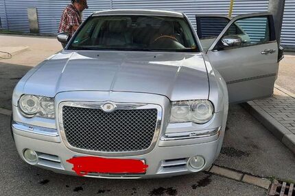 Chrysler 300C 330.000 km 4.650 &euro; Sigmarszell 88138