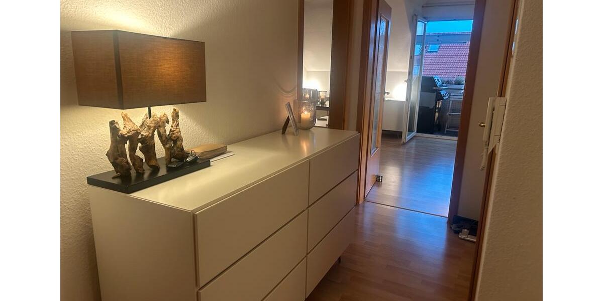 Dachgeschoßwohnung Langenargen - 3 Zimmer, 124 m&sup2;, 420.000&euro; | Angebot:27156260