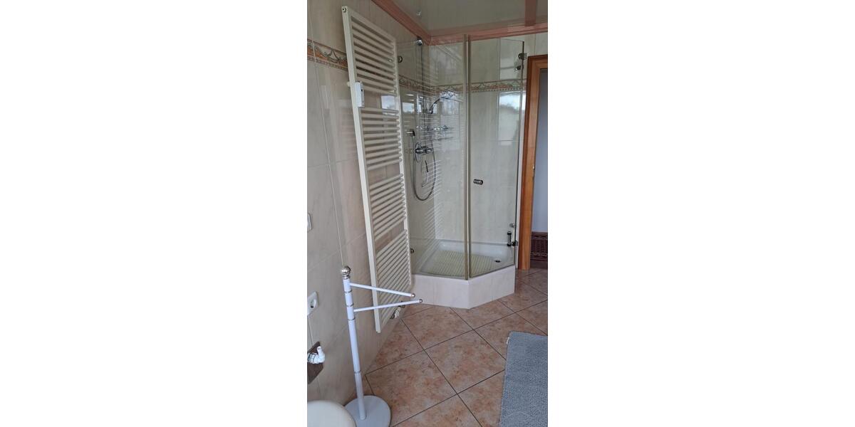 Etagenwohnung Lindau (Bodensee) - 3 Zimmer, 85 m&sup2;, 1.400&euro; | Angebot:25022761