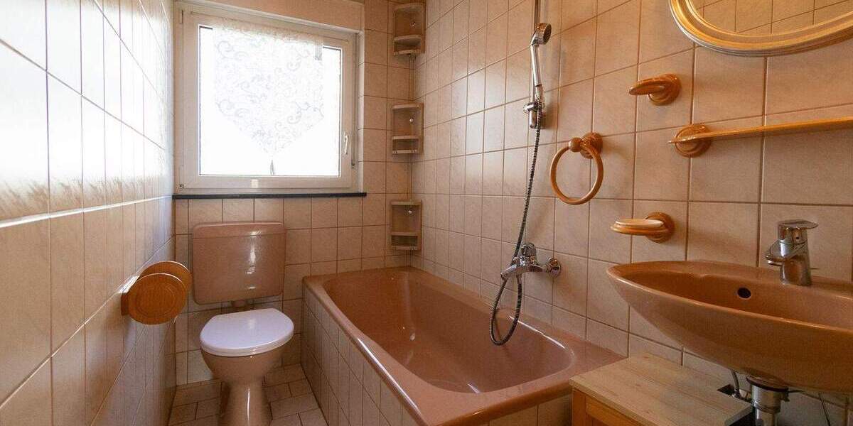 Etagenwohnung Friedrichshafen Allmannsweiler - 3 Zimmer, 57 m&sup2;, 149.000&euro; | Angebot:26796021