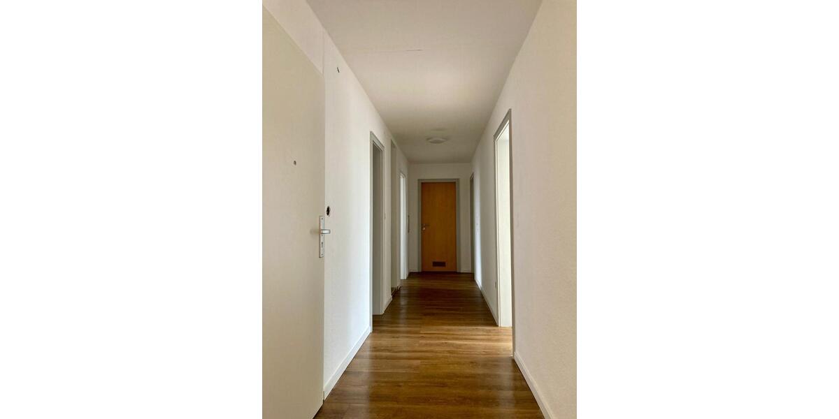 Etagenwohnung Konstanz - 4 Zimmer, 24 m&sup2;, 480&euro; | Angebot:25887859